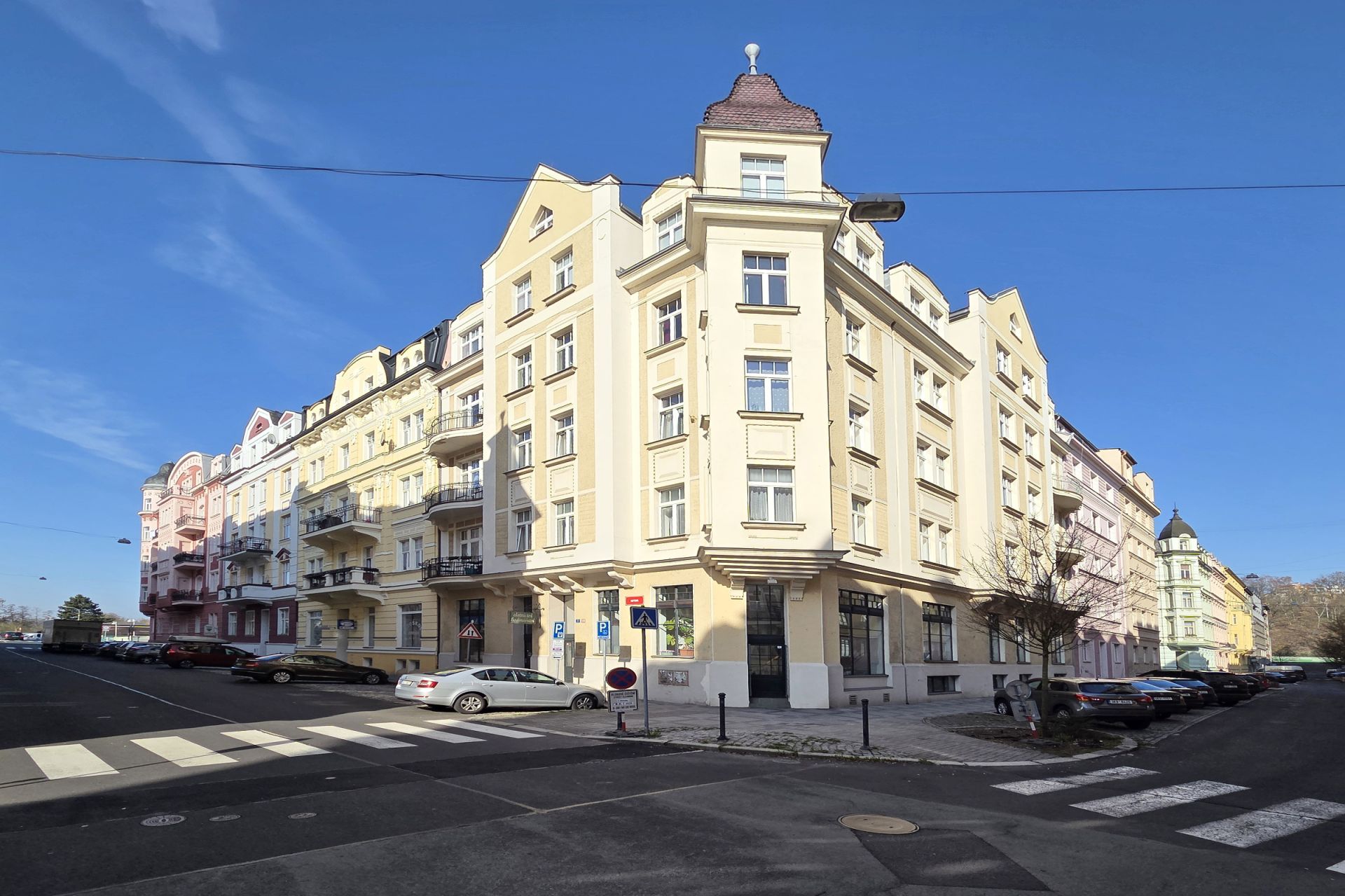 Pronájem obchod a služby, 57 m², Karlovy Vary, ul. Koptova