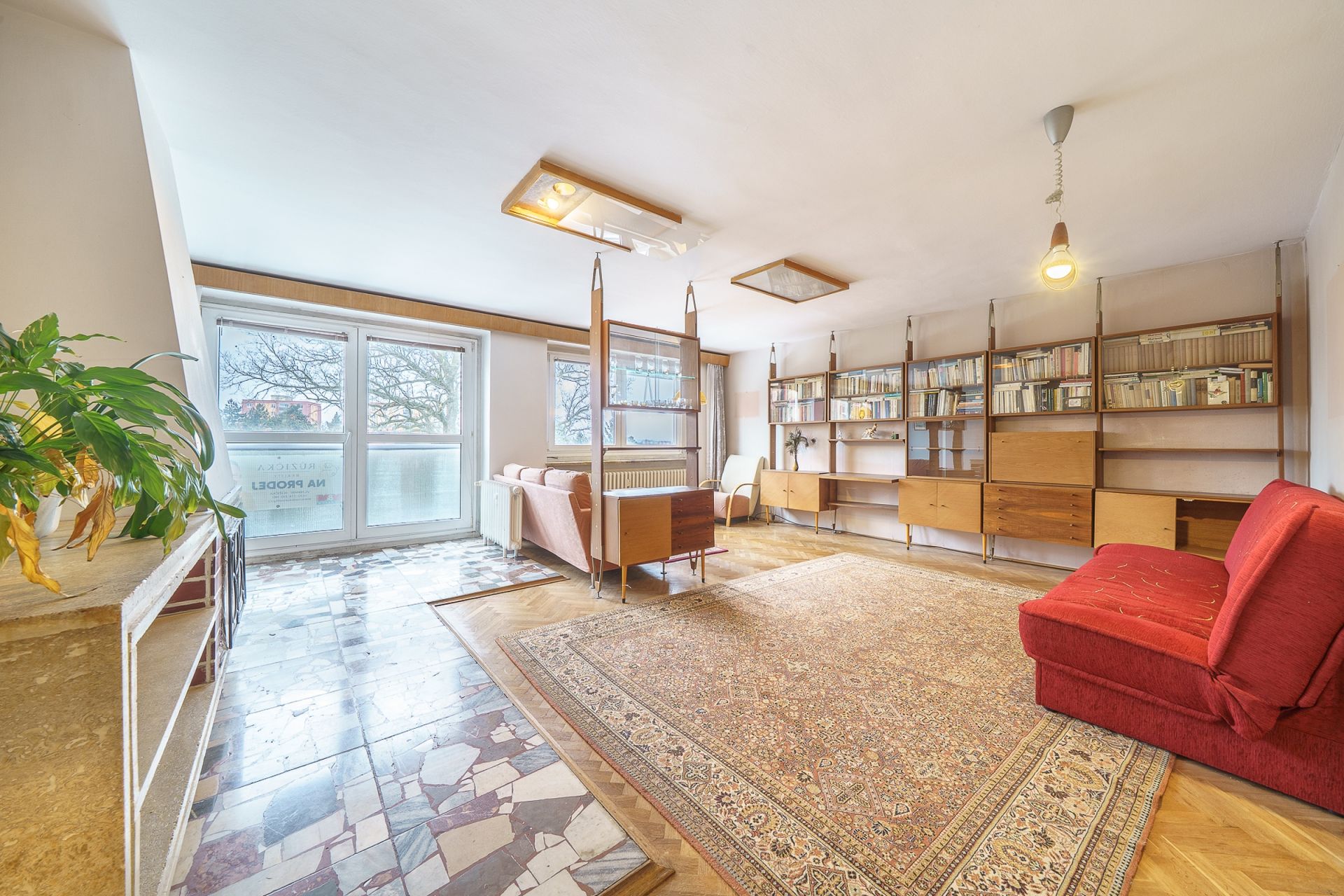 Prodej bytu 4+1 s garáží, 115 m², Karlovy Vary, ul. Lidická