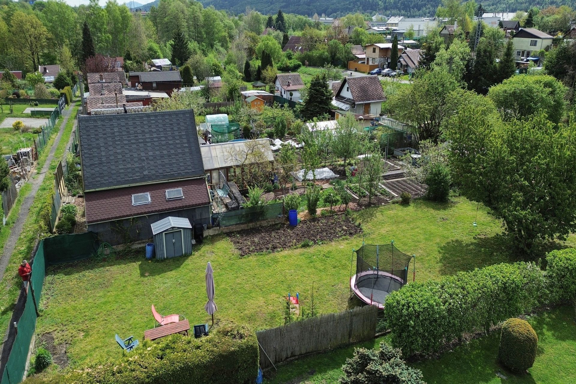 Prodej zahrady, 402 m², Dvory, ul. U Rybníčků