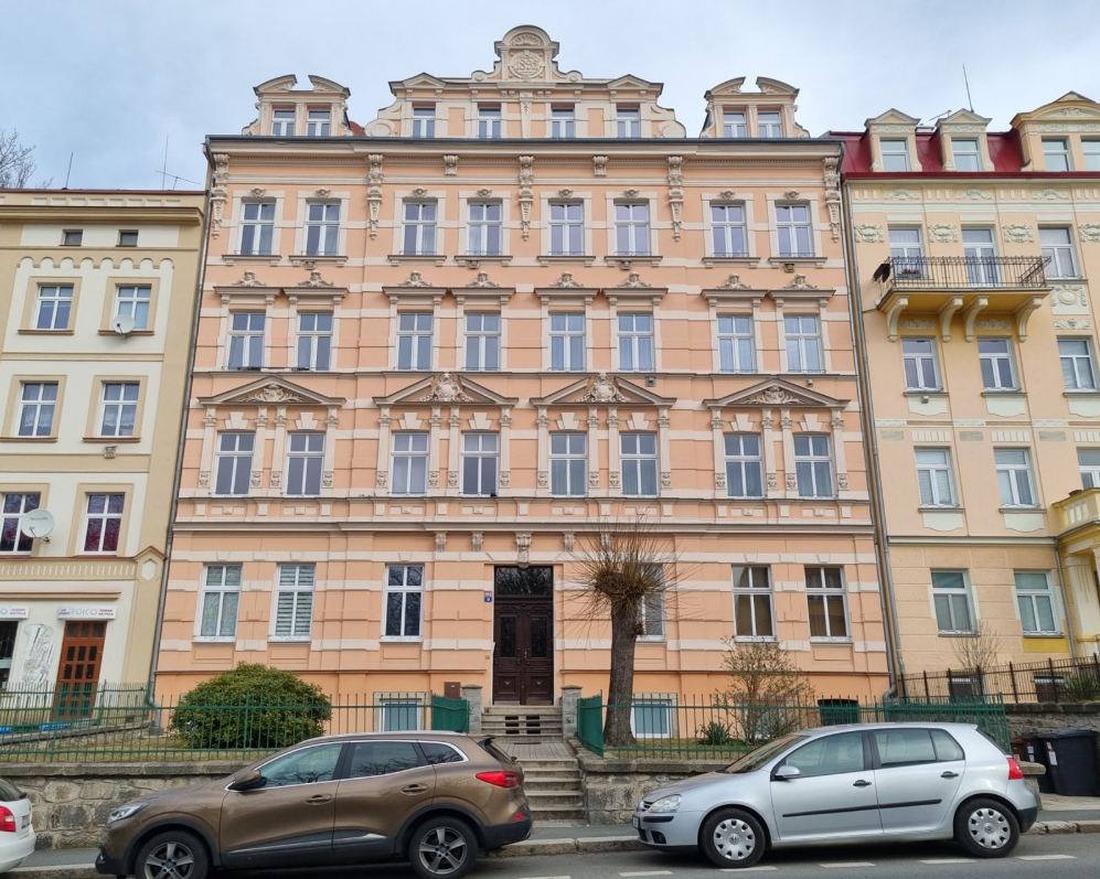 Pronájem bytu 3+kk, 72 m², Karlovy Vary, ul. Na Vyhlídce
