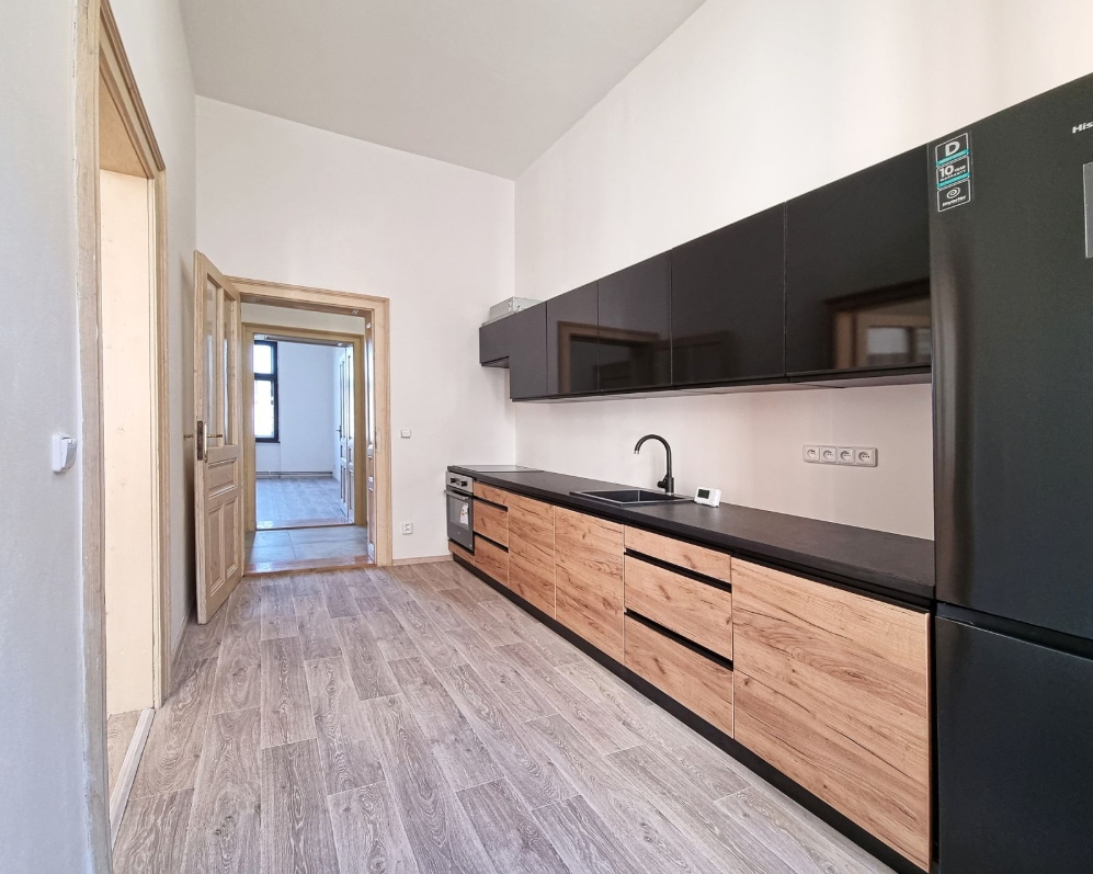 Pronájem bytu 3+1, 75 m², Karlovy Vary, ul. Západní