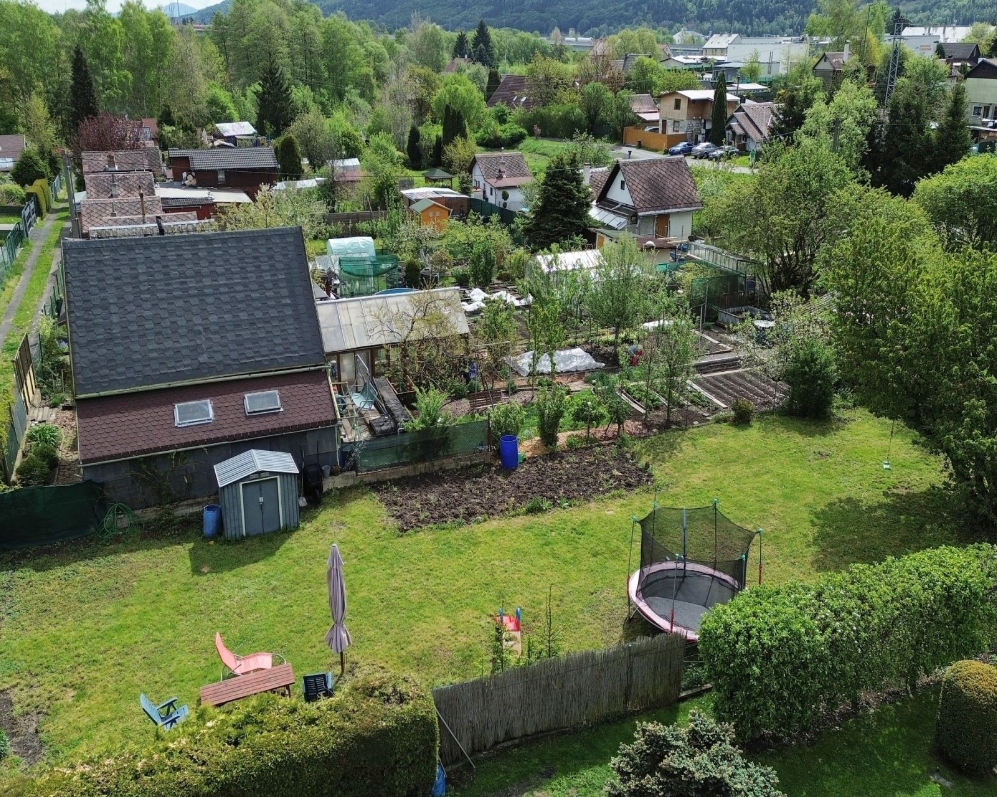 Prodej zahrady, 402 m², Dvory, ul. U Rybníčků